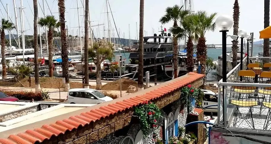 Double Inn Marina Hotel Bodrum